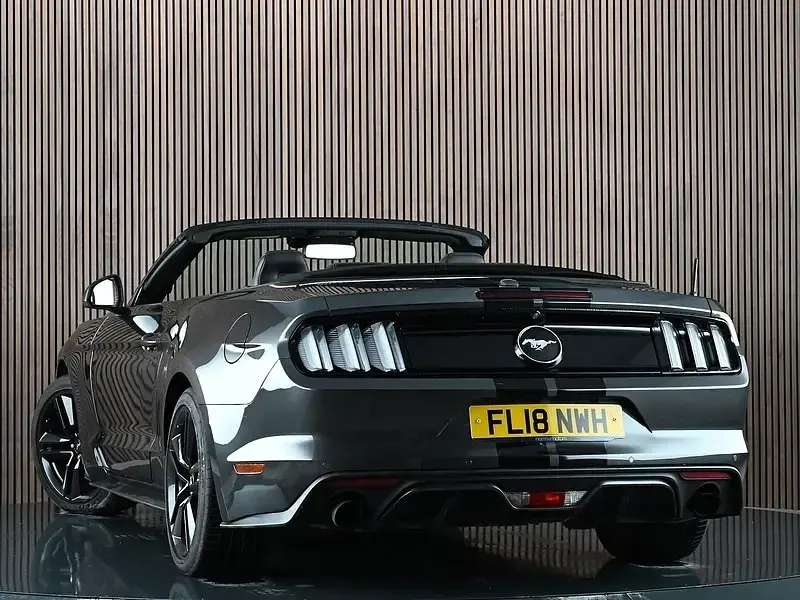 Second-hand Ford Mustang 310 CP (228 kW) 2018 Gri Cabrio
