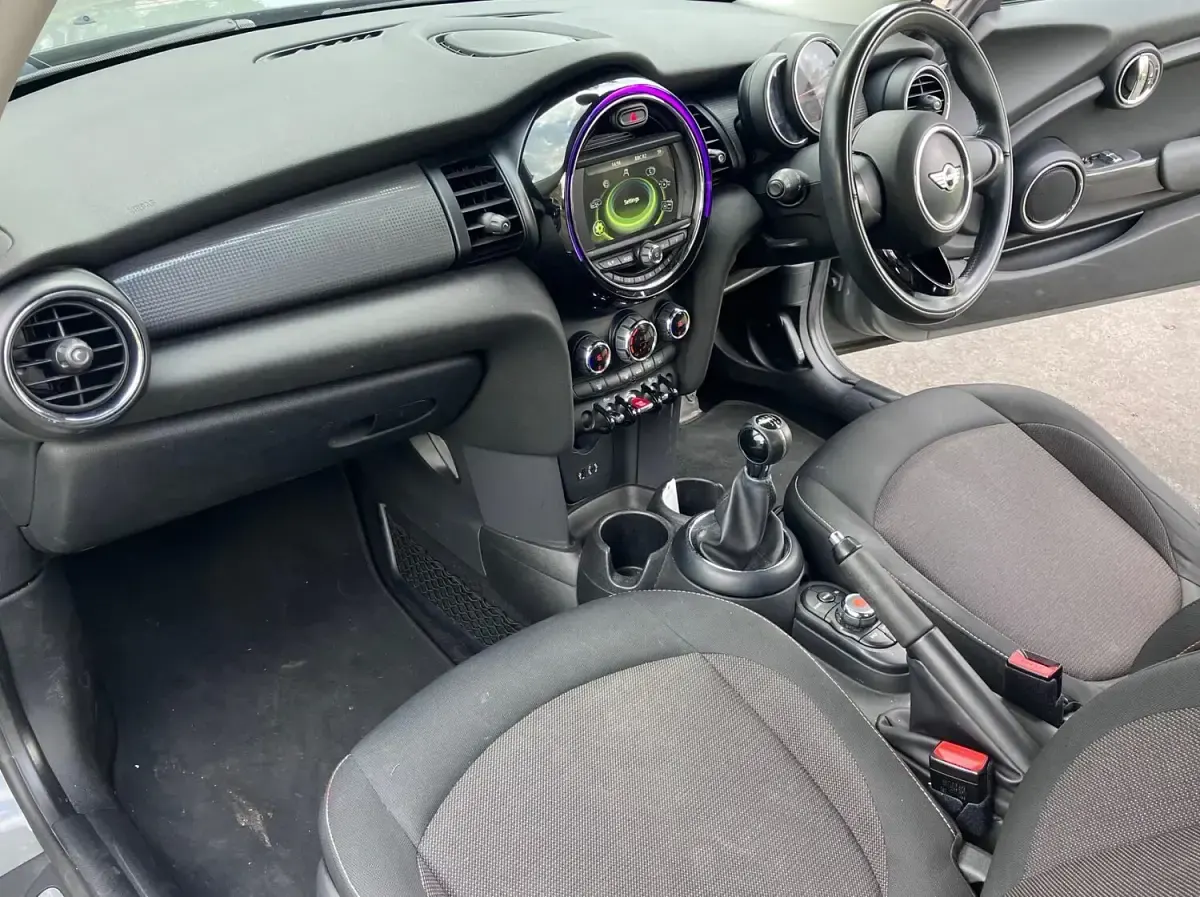 Used Mini ONE Hatch 102 HP (75 kW) 2016 Grey Hatchback