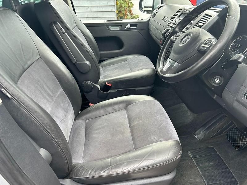 Used VW Caravelle Executive 2012 Silver MPV