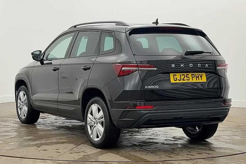 Used Skoda Karoq SE 85 HP (62 kW) 2025 Black magic pearl effect SUV