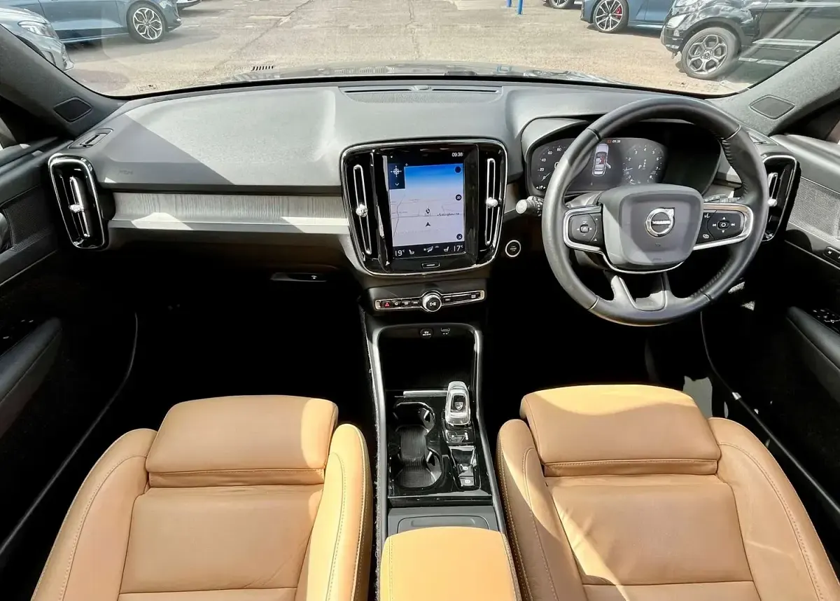 Used Volvo XC40 Inscription 2020 Grey SUV