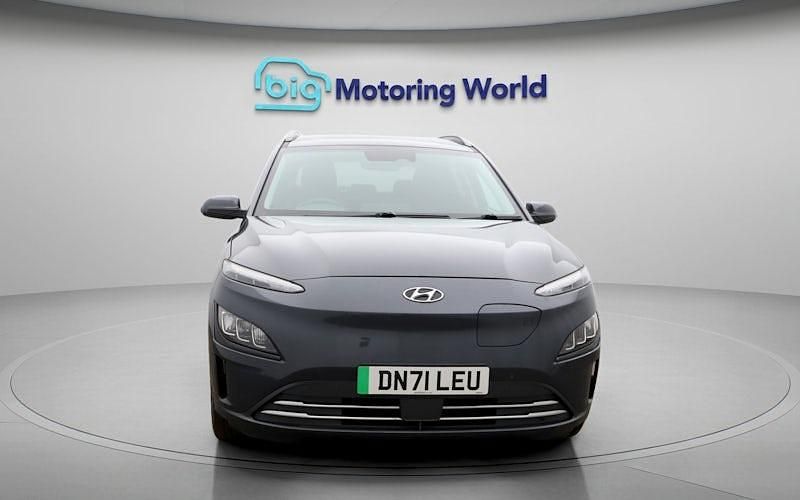 Used Hyundai Kona Premium 150 kW (204 HP) 2022 Grey SUV
