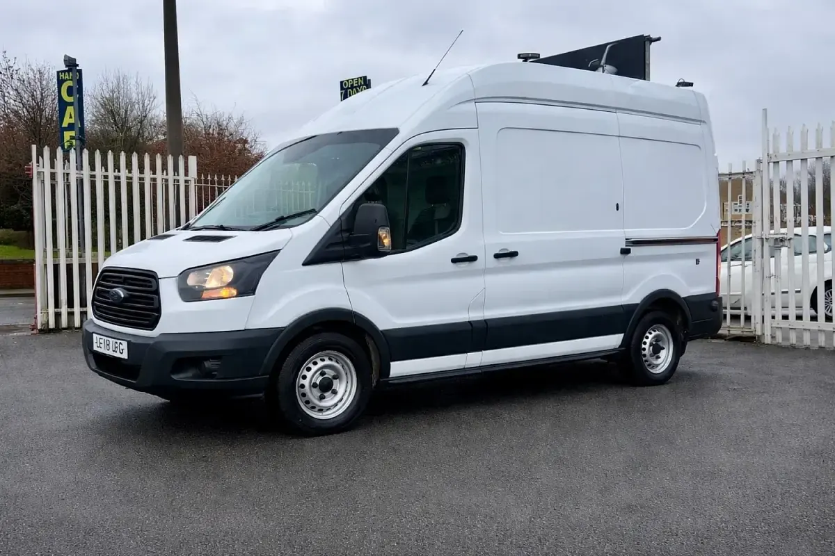 Begagnad Ford Transit 130 HK (95 kW) 2018 Vit Van