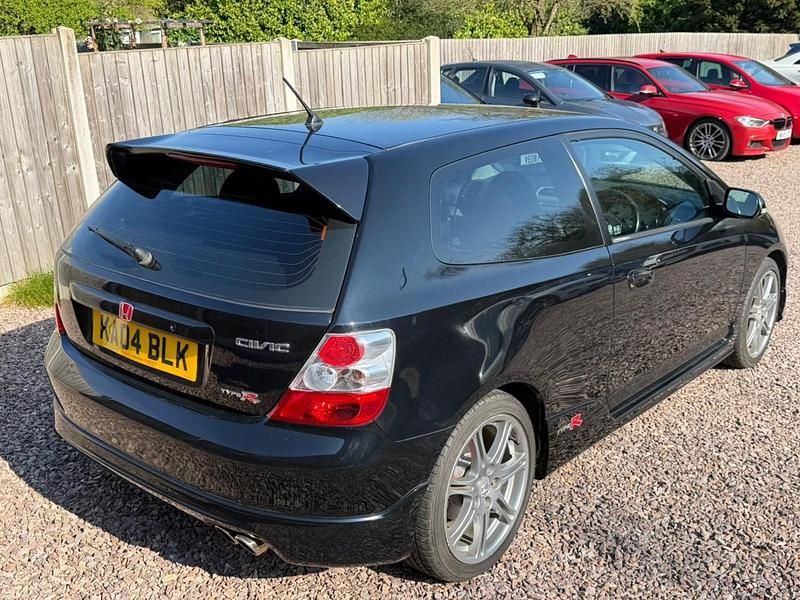 Begagnad Honda Civic Type R 2004 Svart Halvkombi