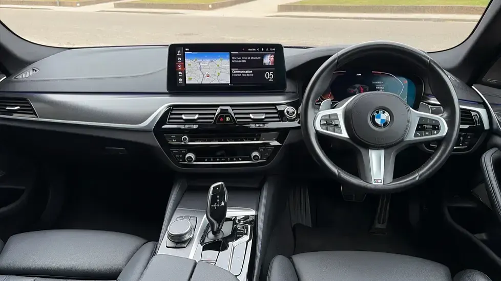 Used BMW 530 M Sport 286 HP (210 kW) 2022 Phytonic blue Sedan