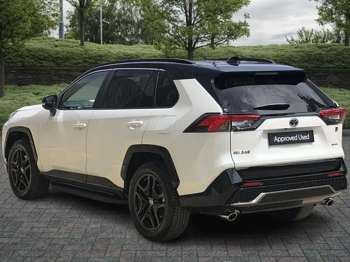 Used Toyota RAV4 Sport 2025 White/black SUV