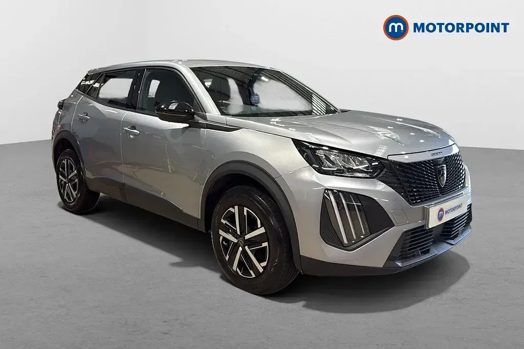 Used Peugeot 2008 Active 101 HP (74 kW) 2023 SUV