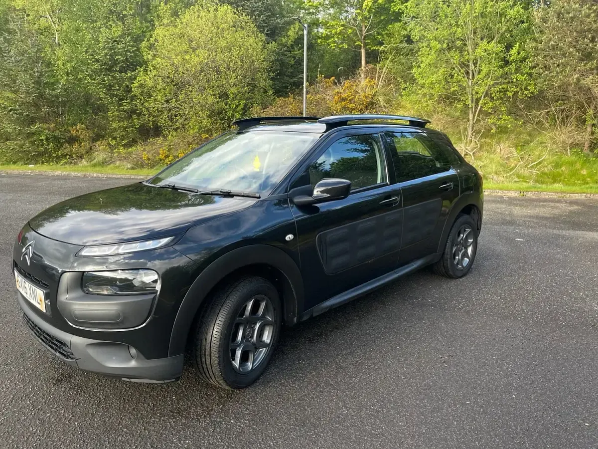 Used Citroën C4 Cactus Feel 2016 Black Hatchback