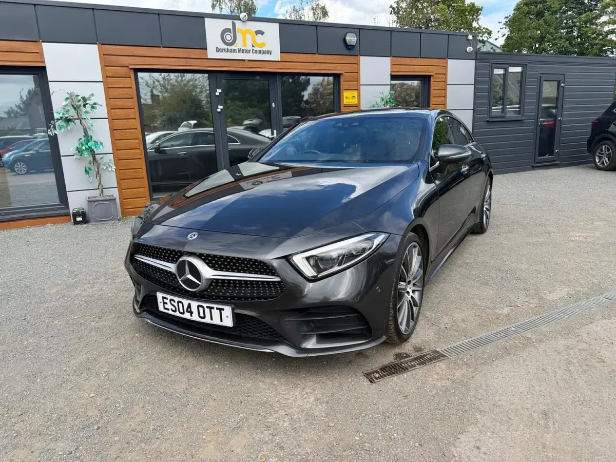 Usado Mercedes CLS400 AMG Line Premium Plus 340 HP (250 kW) 2019 Cinzento Coupé