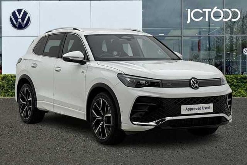 White Used 2024 VW Tiguan R-line SUV | £31,295 (Good price) - Image 1/4