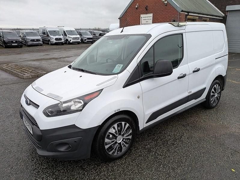 Used Ford Transit Connect 100 HP (73 kW) 2018 White MPV