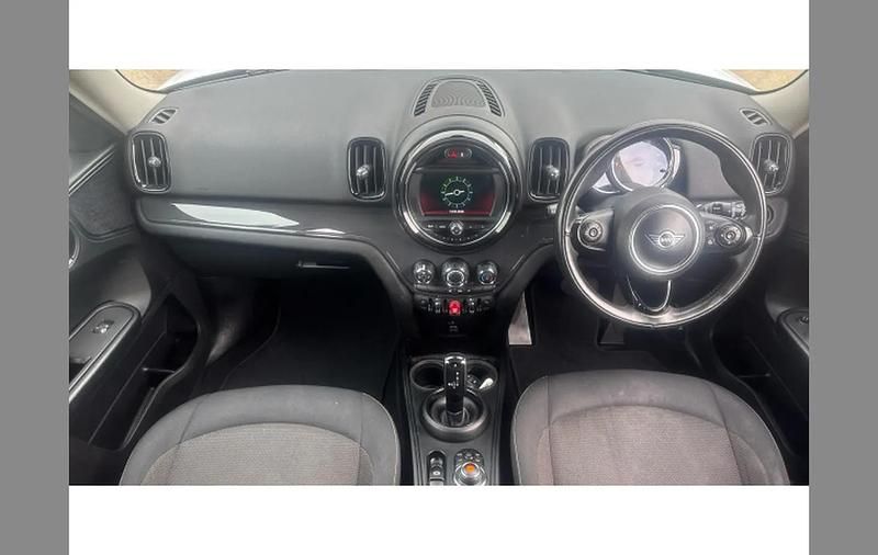 Used Mini Cooper Countryman Classic 134 HP (98 kW) 2018 White SUV