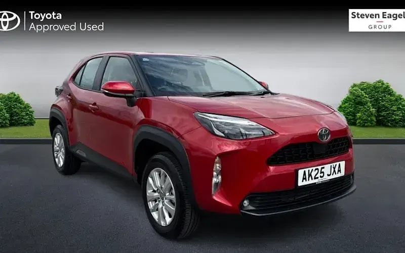 Used Toyota Yaris Hybrid 116 HP (85 kW) 2026 Estate