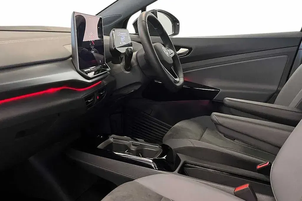New VW ID.4 Pure 125 kW (170 HP) 2026 Grenadilla black SUV
