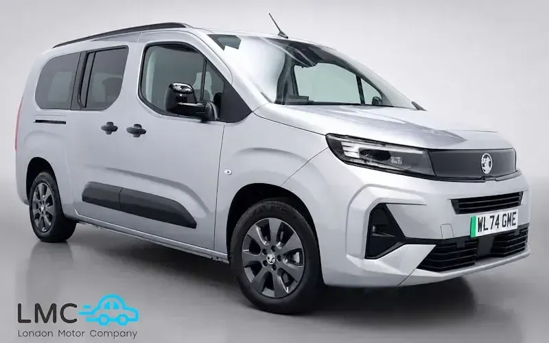 Used Vauxhall Combo Ultimate 100 kW (136 HP) 2025 MPV