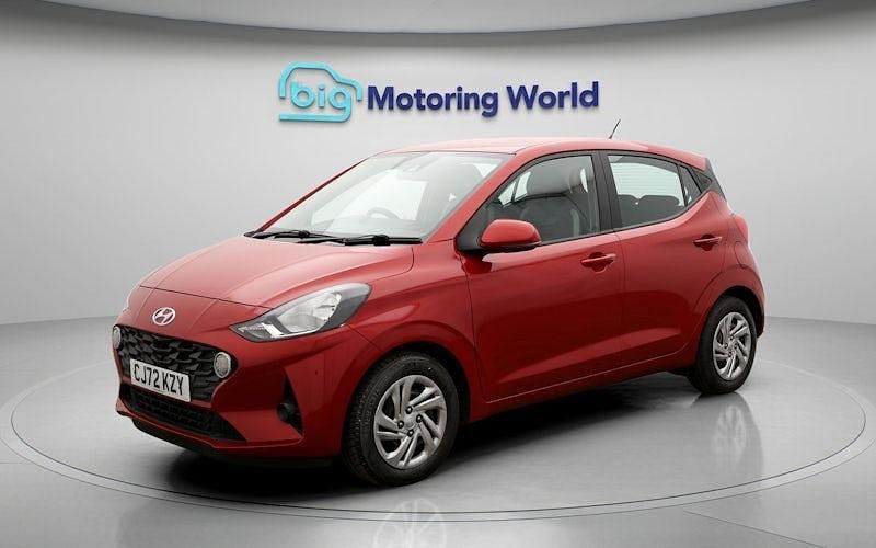 Usado Hyundai i10 SE 67 HP (49 kW) 2022 Vermelho Citadino