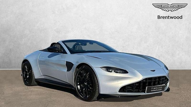 Lightning silver Used 2021 Aston Martin Vantage Coupe | £89,900 (Fair price) - Image 1/4