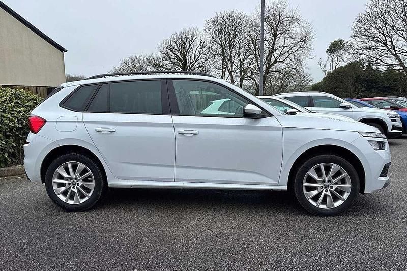 Used Skoda 110 R SE Drive 81 HP (59 kW) 2023 Moon white metallic Estate