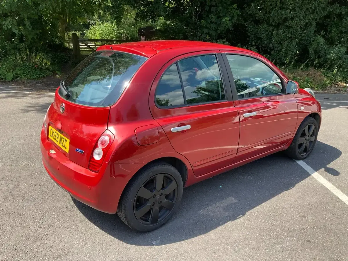 Used Nissan Micra Acenta 80 HP (58 kW) 2009 Red Hatchback