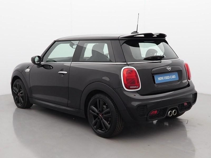 Usado Mini Cooper S Hatch 192 HP (141 kW) 2020 Preto Citadino