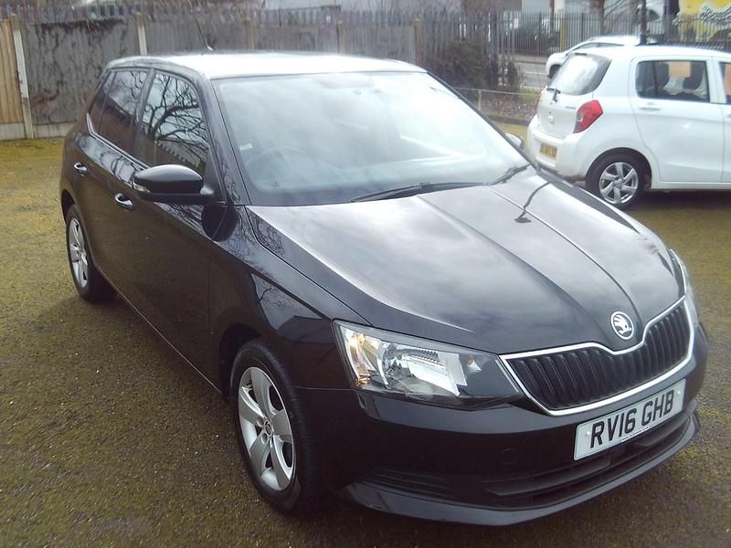 Used Skoda Fabia SE 2016 Black Hatchback