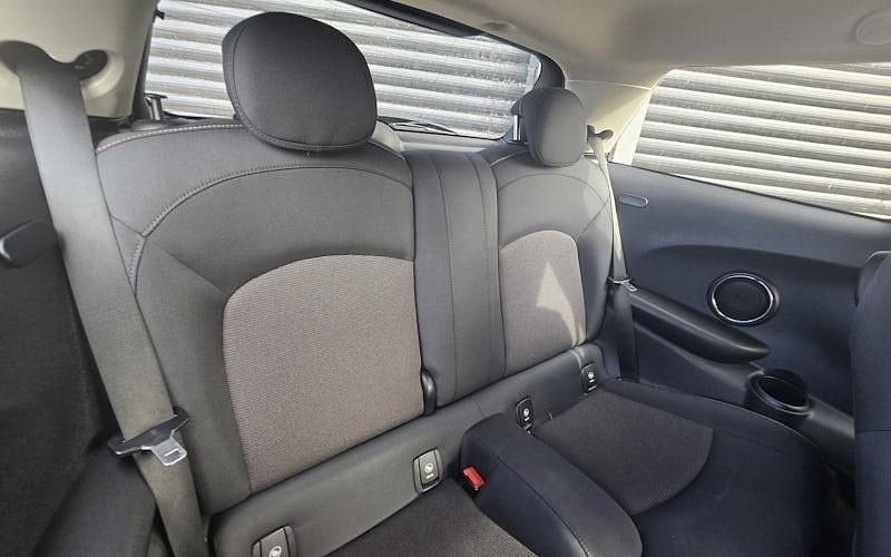 Used Mini ONE Hatch 102 HP (75 kW) 2017 Hatchback