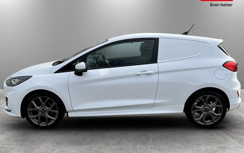 Used Ford Fiesta Sport 125 HP (91 kW) 2022 White Hatchback