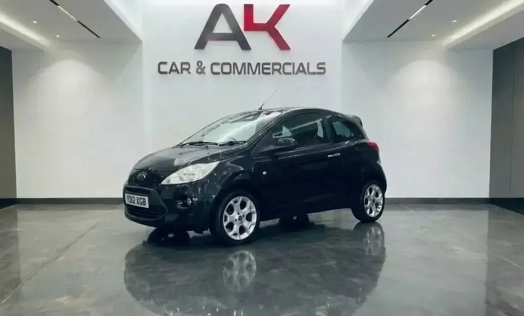 Usado Ford Ka Titanium 69 CV (50 kW) 2012 Negro Utilitario