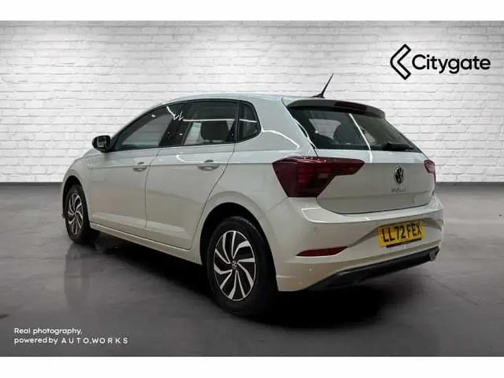 Used VW Polo 80 HP (58 kW) 2023 Hatchback