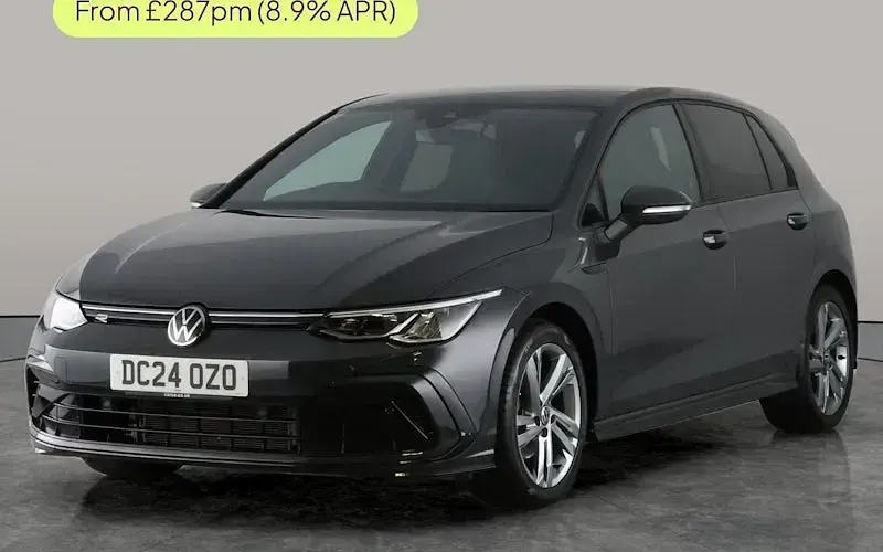 Used VW Golf VIII R-line 150 HP (110 kW) 2024 Hatchback