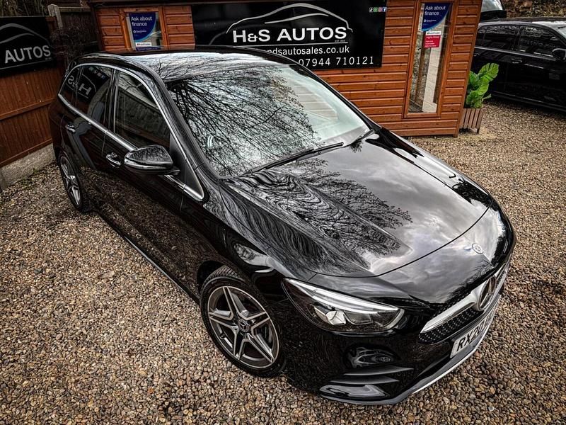 Used Mercedes B200 AMG Line Premium 163 HP (119 kW) 2020 Black MPV