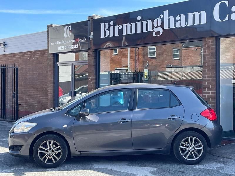 Grey Used 2008 Toyota Auris Hatchback | £1,995 (A bit pricey) - Image 1/4