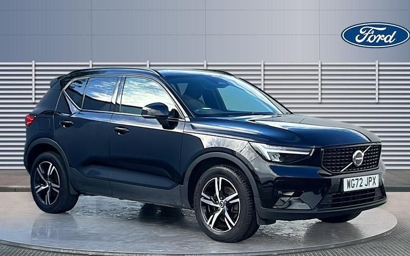 Used 2025 Volvo XC40 Plus SUV | £26,082 (Super price) - Image 1/4