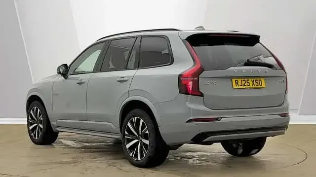Used Volvo XC90 Plus 247 HP (181 kW) 2026 SUV