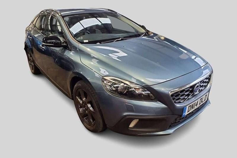 Used Volvo V40 CC 115 HP (84 kW) 2014 Estate