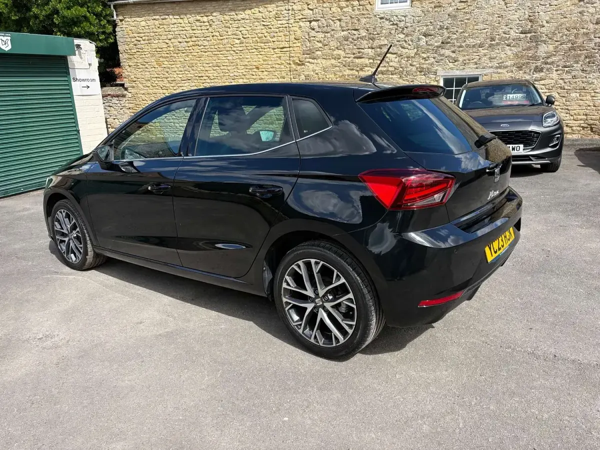 Used Seat Ibiza XCELLENCE Lux 110 HP (80 kW) 2023 Black Hatchback
