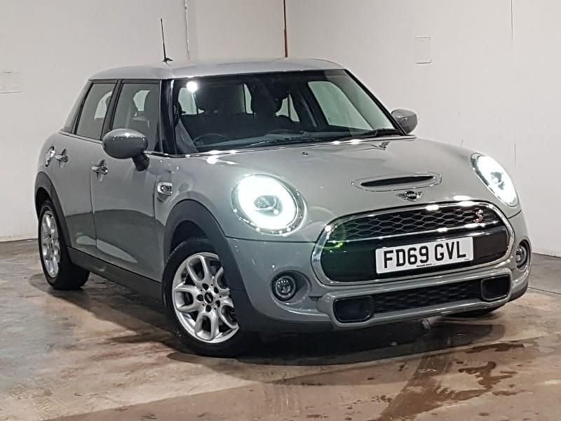 Grey Used 2019 Mini Cooper S Classic Hatchback | £11,998 (Good price) - Image 1/4