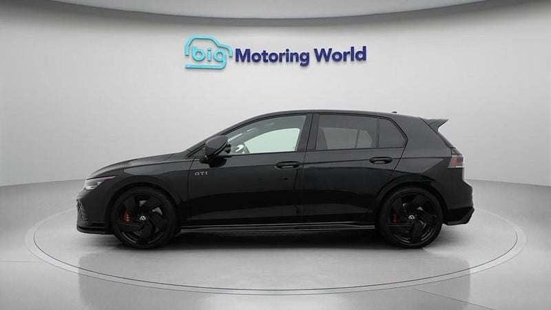 Used VW Golf VIII GTI Clubsport 300 HP (220 kW) 2024 Black Hatchback