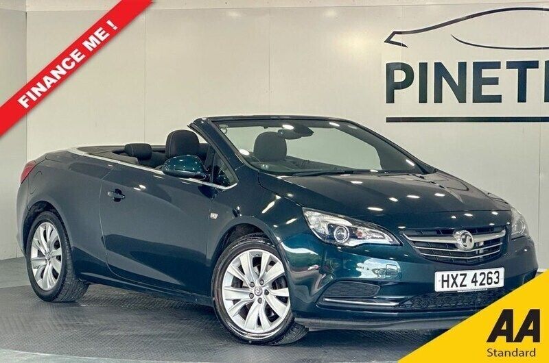 Green Used 2015 Vauxhall Cascada S Cabriolet | £5,999 (Good price) - Image 1/3