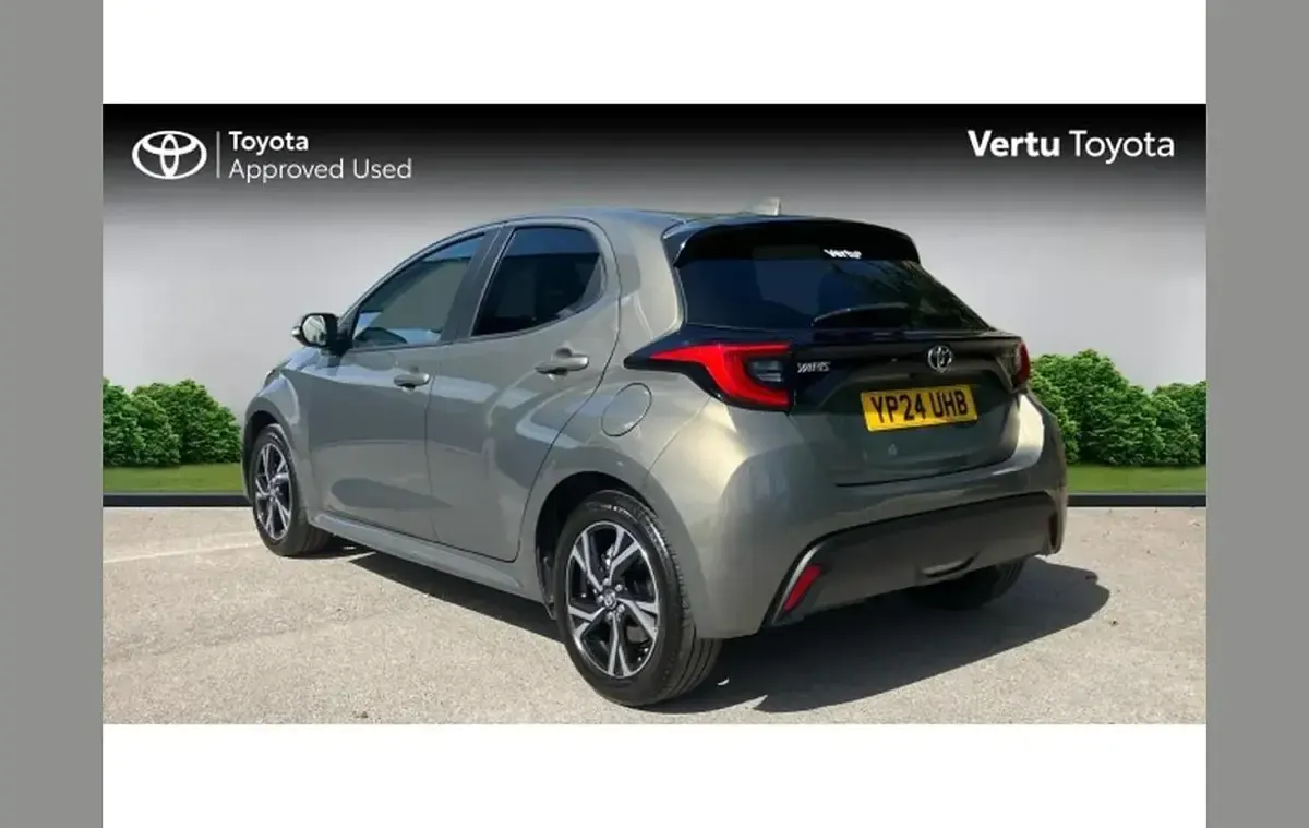 Used Toyota Yaris Design 113 HP (83 kW) 2024 Other Hatchback