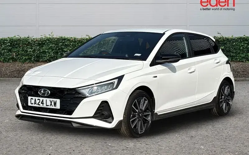 Used Hyundai i20 N Line 120 HP (88 kW) 2023 White Hatchback