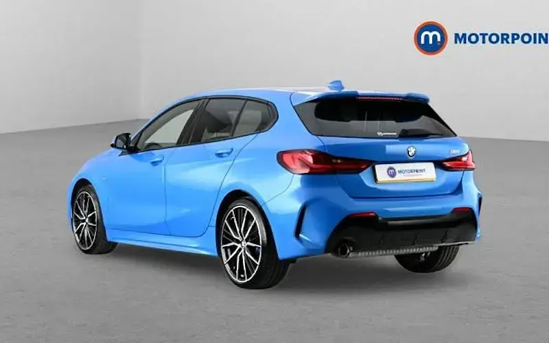 Used BMW 118 M Sport 136 HP (100 kW) 2024 Blue Hatchback
