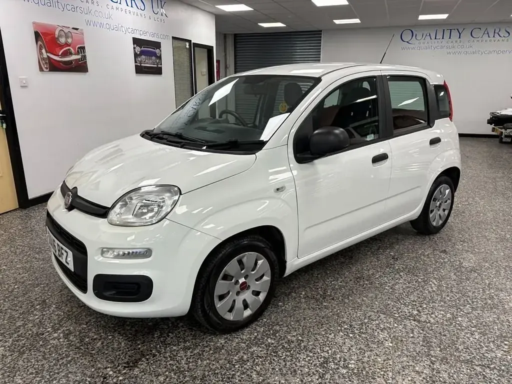 Gebraucht Fiat Panda Pop 69 PS (50 kW) 2016 Weiß Kleinwagen