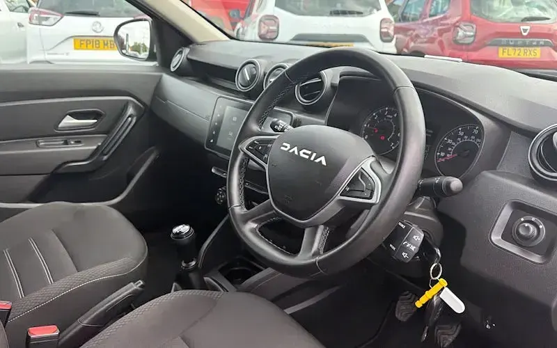 Used Dacia Duster Expression 90 HP (66 kW) 2023 Grey SUV