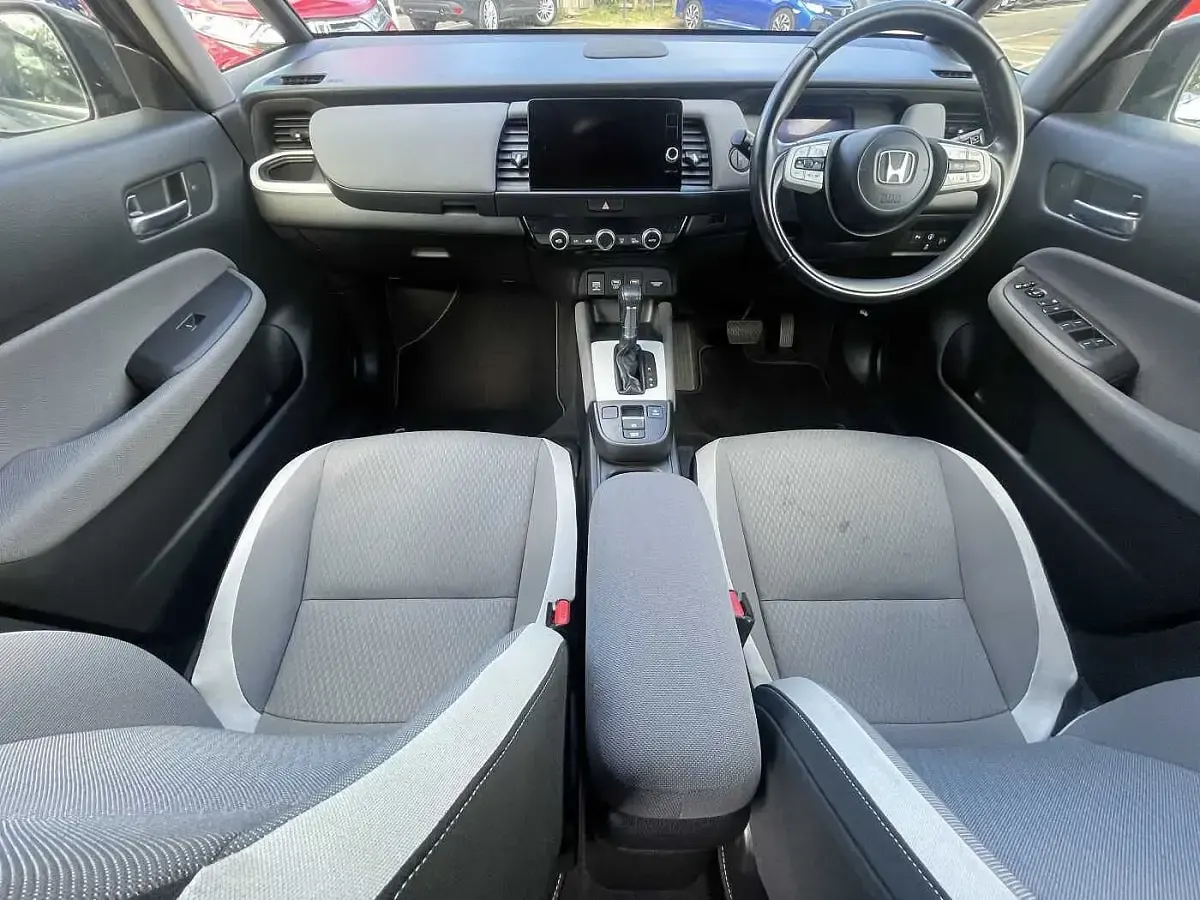 Used Honda Jazz Hybrid 109 HP (80 kW) 2021 Grey Hatchback