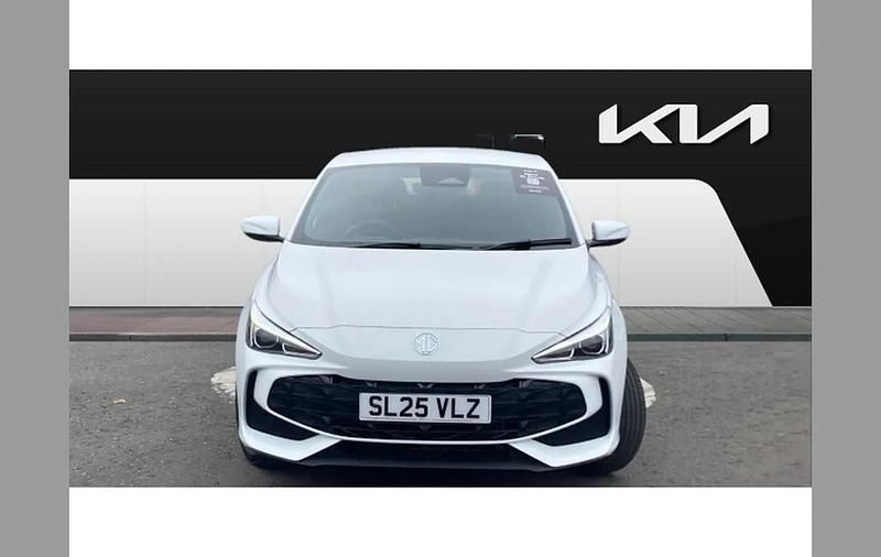 Used MG MG3 SE 116 HP (85 kW) 2025 White Hatchback