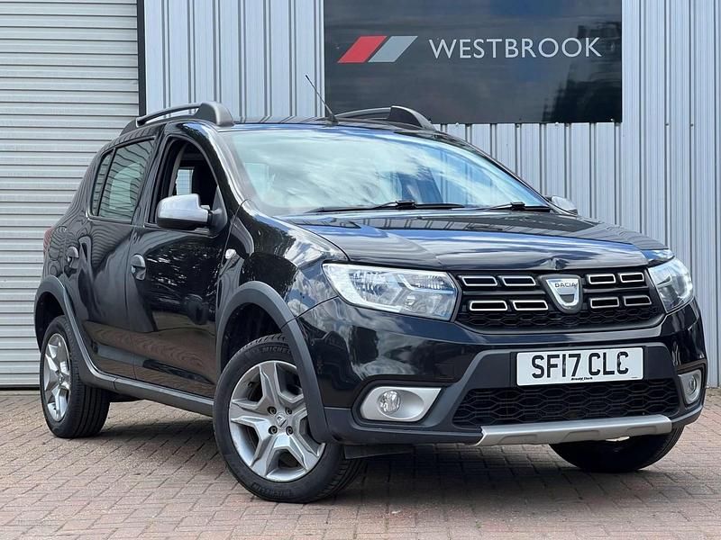 Black Used 2017 Dacia Sandero Stepway Ambiance Hatchback | £4,990 (Fair price) - Image 1/4