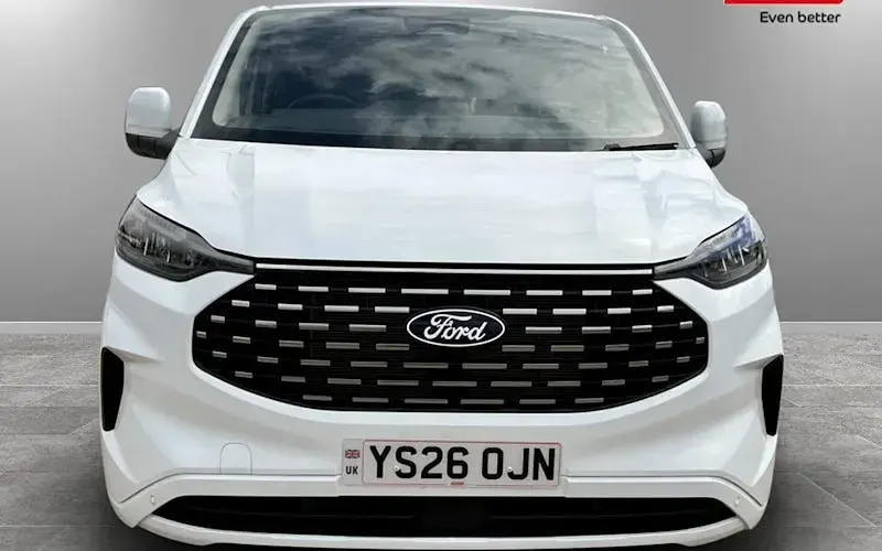 New Ford Tourneo Titanium 136 HP (100 kW) 2026 MPV