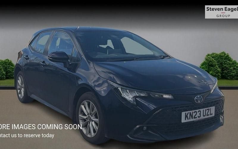 Used Toyota Corolla 140 HP (102 kW) 2026 Hatchback