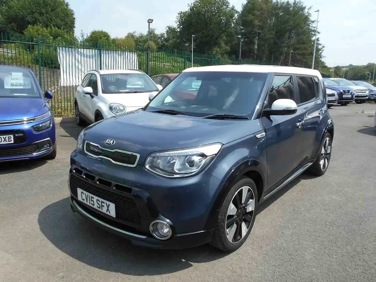 Used Kia Soul 128 HP (94 kW) 2015 Blue SUV